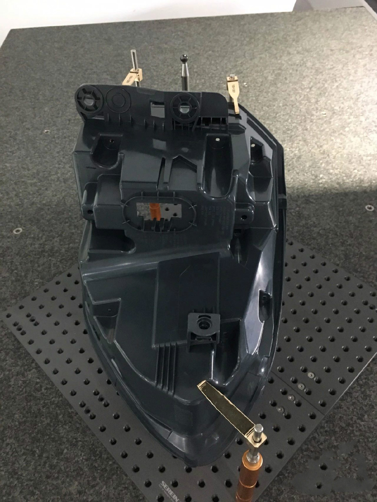 思瑞測(cè)量三坐標(biāo)柔性?shī)A具及其應(yīng)用(圖3) 思瑞測(cè)量三坐標(biāo)柔性?shī)A具及其應(yīng)用(圖3)