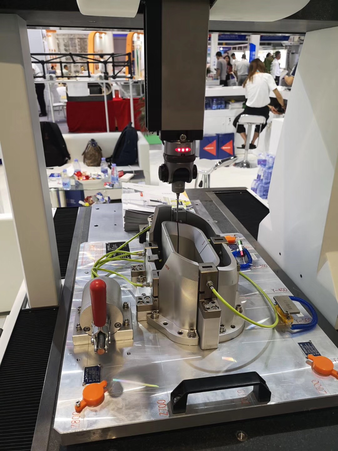 大放異彩 | 思瑞測量三坐標(biāo)多樣亮相DMC 2019模具展(圖2) 大放異彩 | 思瑞測量三坐標(biāo)多樣亮相DMC 2019模具展(圖2)